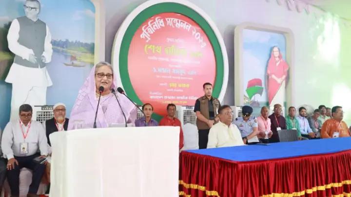 সামান্য ঘটলেই বড় বিবৃতি দেন, এখন কোথায় সুশীল বাবুরা? সামান্য_ঘটলেই_বড়_বিবৃতি_দেন_এখন_কোথায়_সুশীল_বাবুরা
